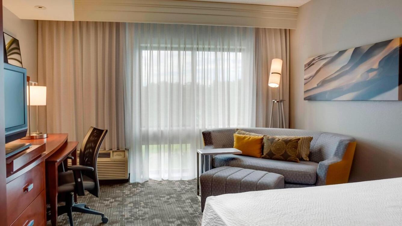 Courtyard Statesville Mooresville/Lake Norman מראה חיצוני תמונה