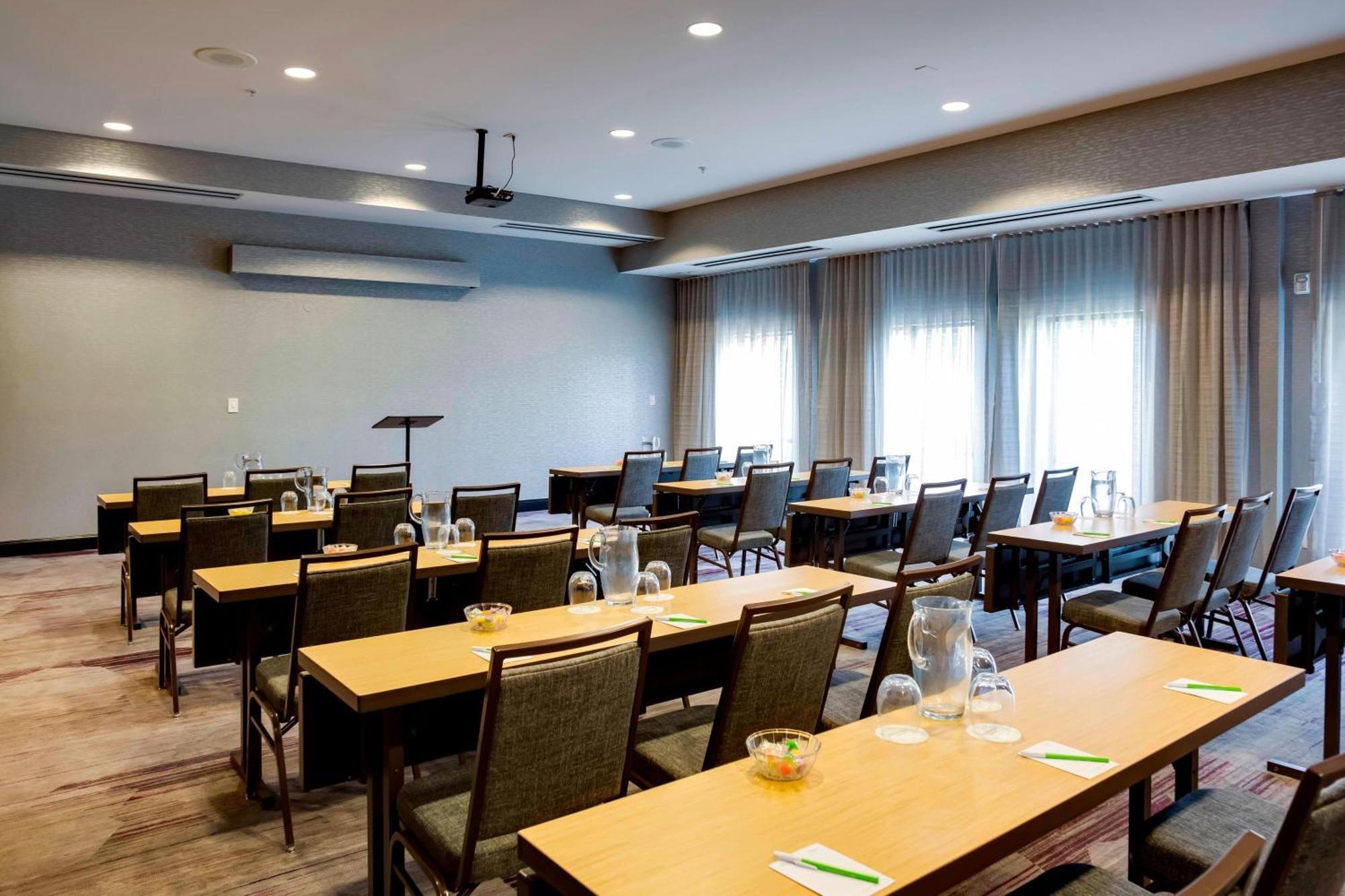 Courtyard Statesville Mooresville/Lake Norman מראה חיצוני תמונה