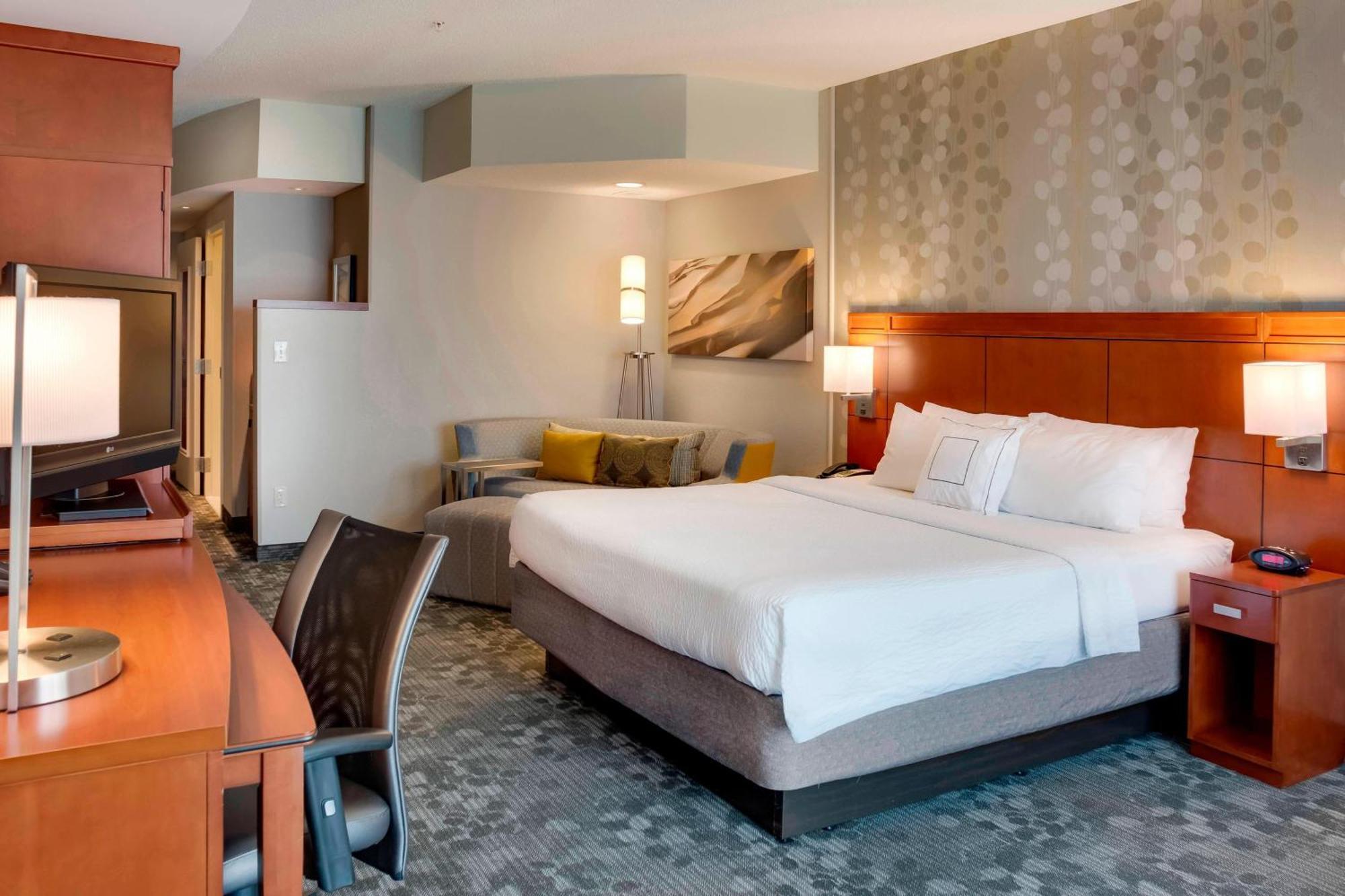 Courtyard Statesville Mooresville/Lake Norman מראה חיצוני תמונה