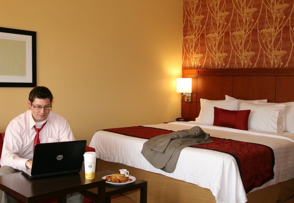 Courtyard Statesville Mooresville/Lake Norman מראה חיצוני תמונה