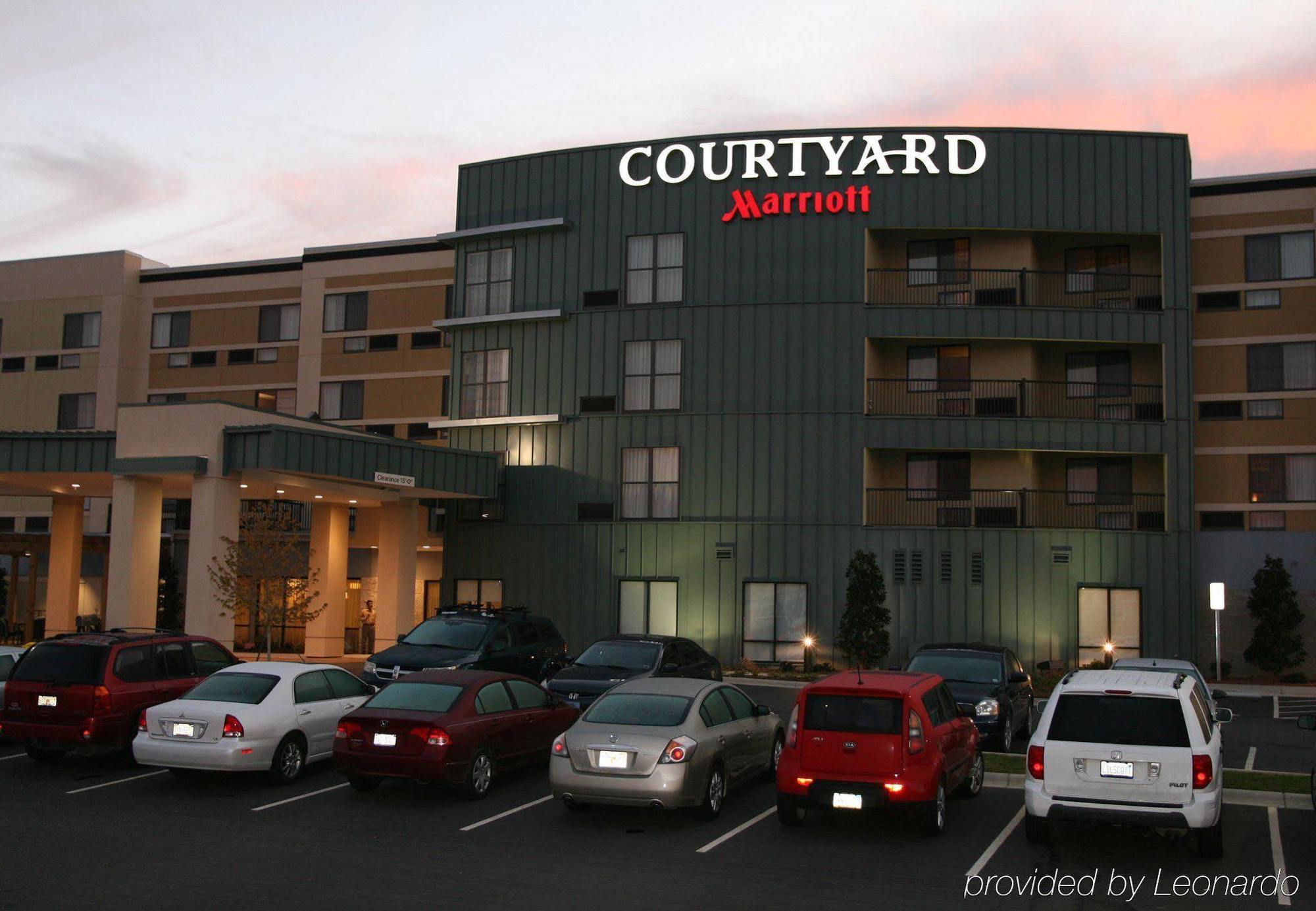 Courtyard Statesville Mooresville/Lake Norman מראה חיצוני תמונה