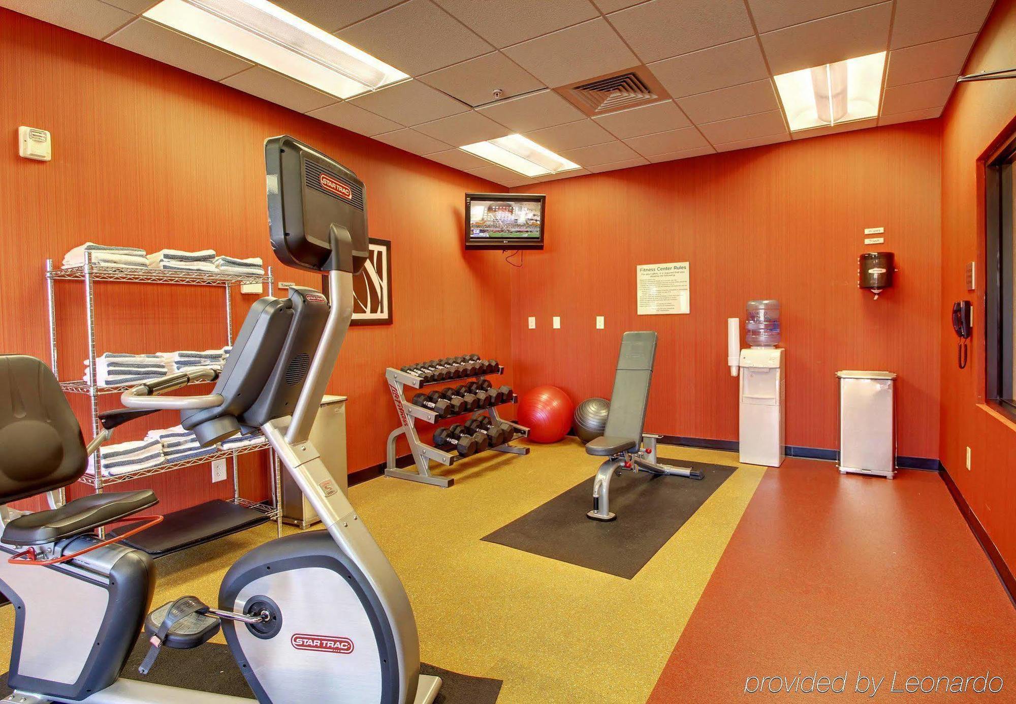 Courtyard Statesville Mooresville/Lake Norman מראה חיצוני תמונה