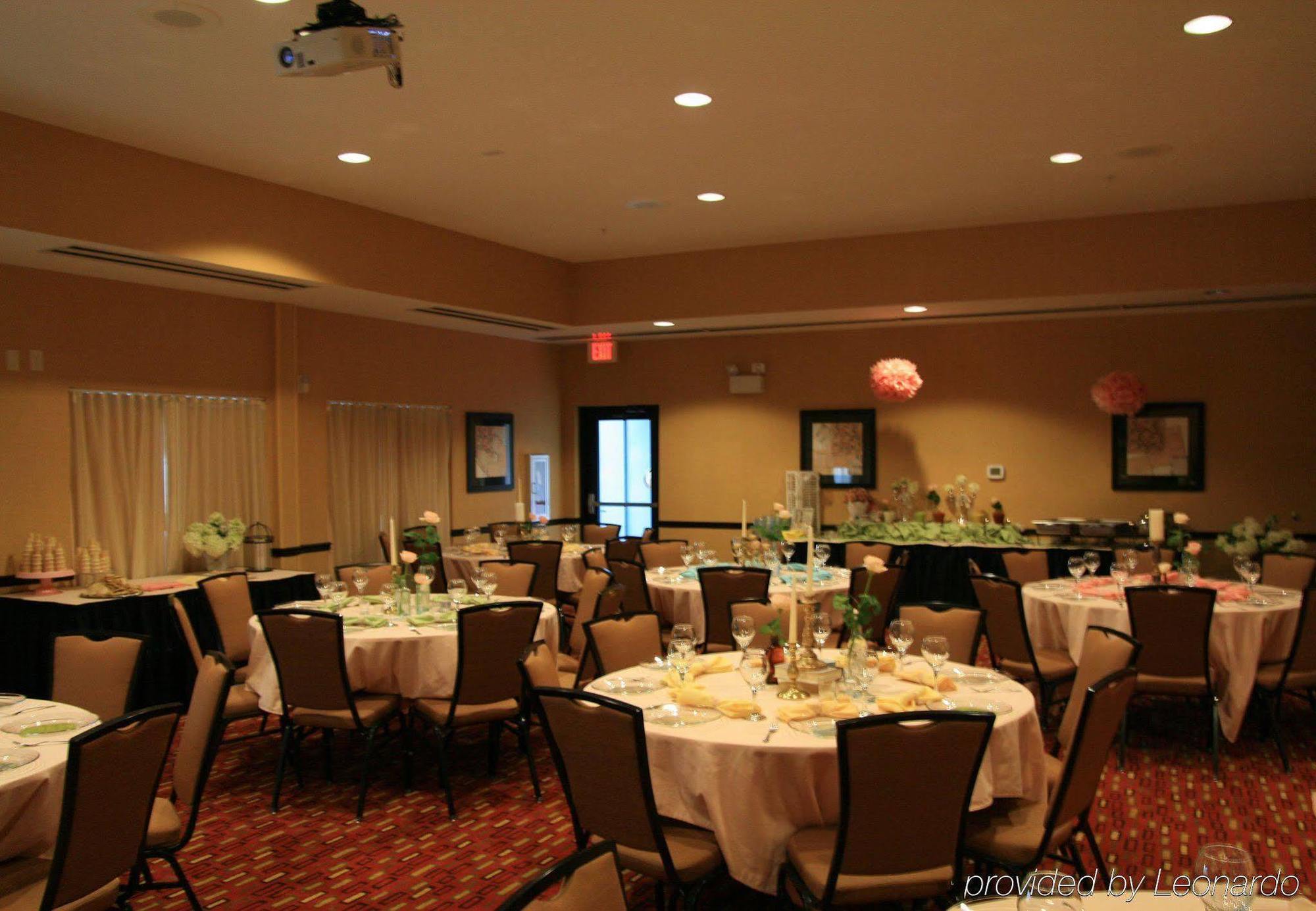 Courtyard Statesville Mooresville/Lake Norman מראה חיצוני תמונה
