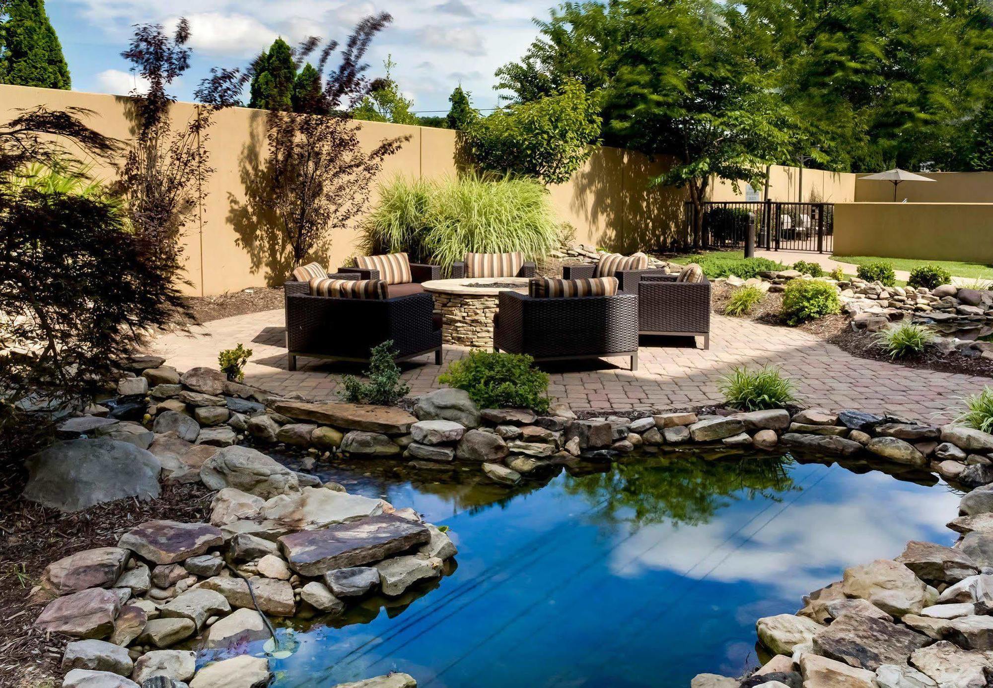 Courtyard Statesville Mooresville/Lake Norman מראה חיצוני תמונה